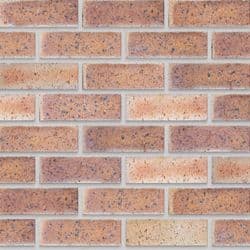 Country Manor Travertine Stretcher Bond